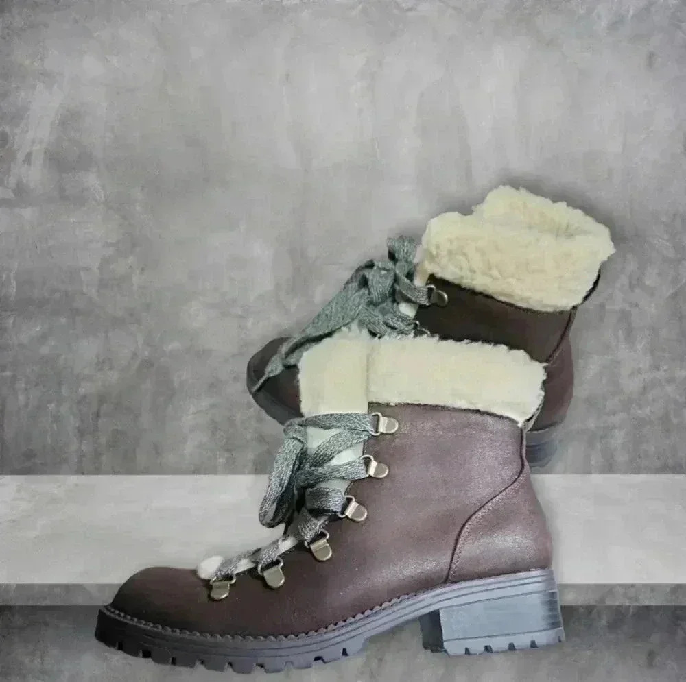 Madden Girl Brown Multi Bunt Faux Fur Cuff Lace Boots/Booties. Size 7.5 - Picture 3 of 10